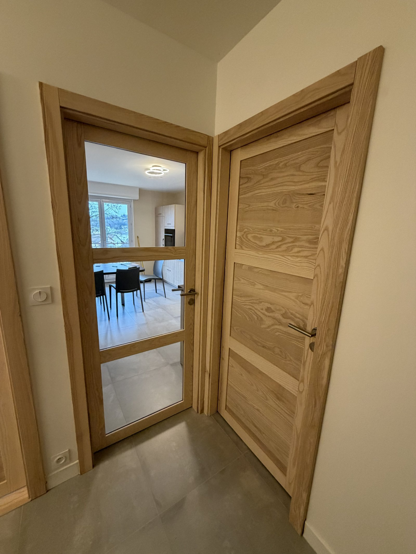 Portes intérieures en frêne massif